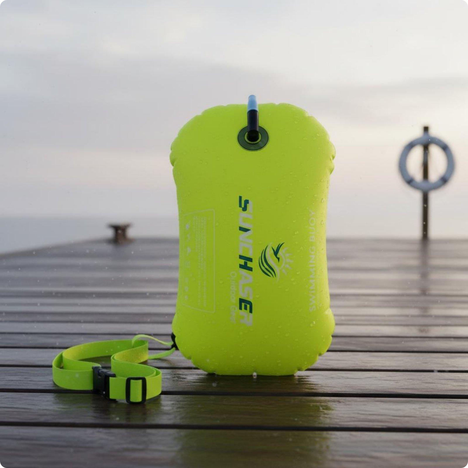 スイミングフロート インフレータブル 防水ポーチ ブライトプ - Aquatic Sports Equipment のレビューと価格